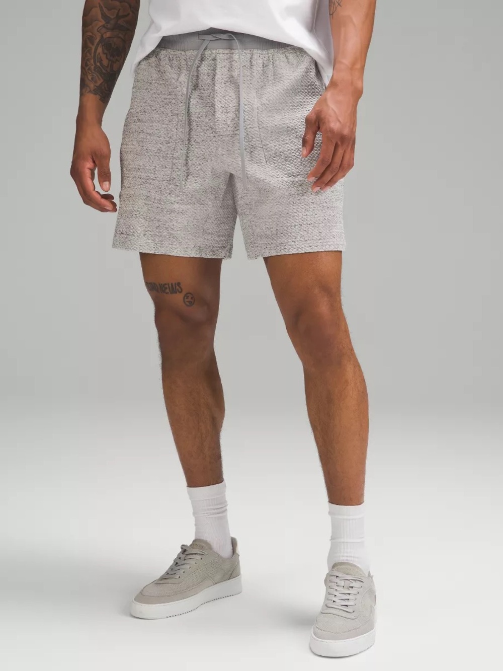 Lululemon At Ease Short 7” Heathered Melody Light Grey/Black (Size M)